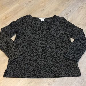 Liz Claiborne black cheetah print sweatshirt
